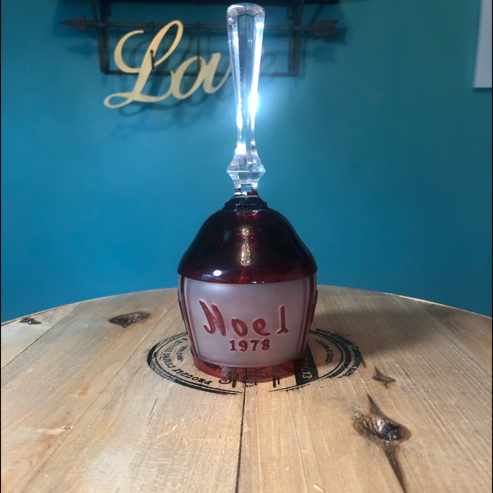 Vintage 1978 dinner bell
